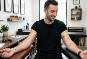 micro tattoo